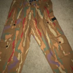 Brand New Cargo Pant Size  36 