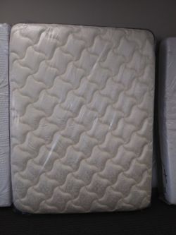 QUEEN FIRM PILLOWTOP MATTRESS SET