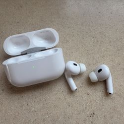 AirPods Pro (2nd gen)