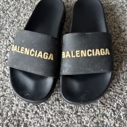 Balenciaga Slid