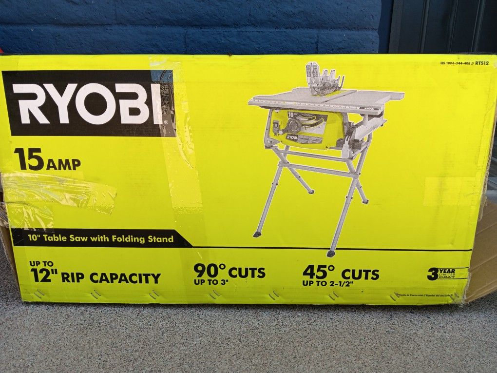 TABLE SAW