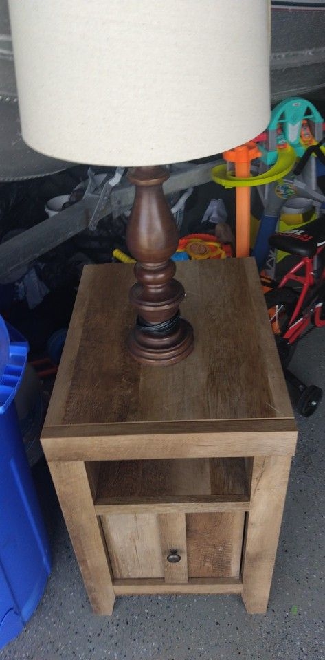 End Table And Lamp