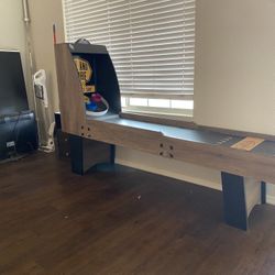 7ft Skee Ball table Like New 