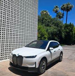 2022 BMW IX