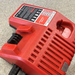 Milwaukee Impact Wrench 