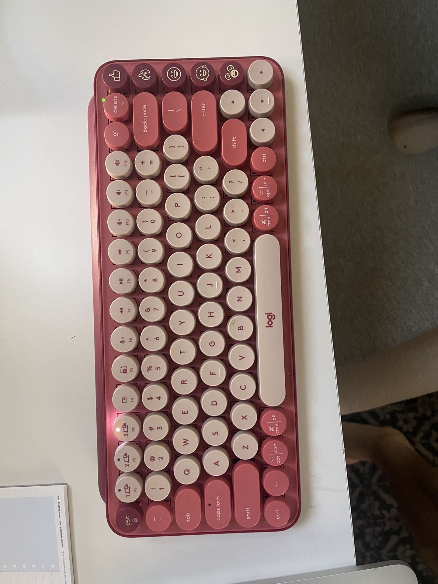 Logitech POP Keyboard Bluetooth