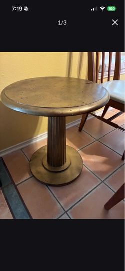 Round Pedestal Sturdy And Heavy Side Table Gold Finish
