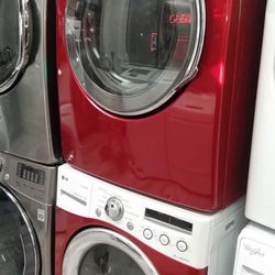Washer And Gas Dryer Set For $745