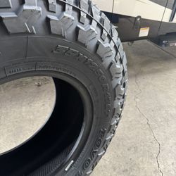 LT35x12.50x17 TOYO RT TRIAL 10PLY 