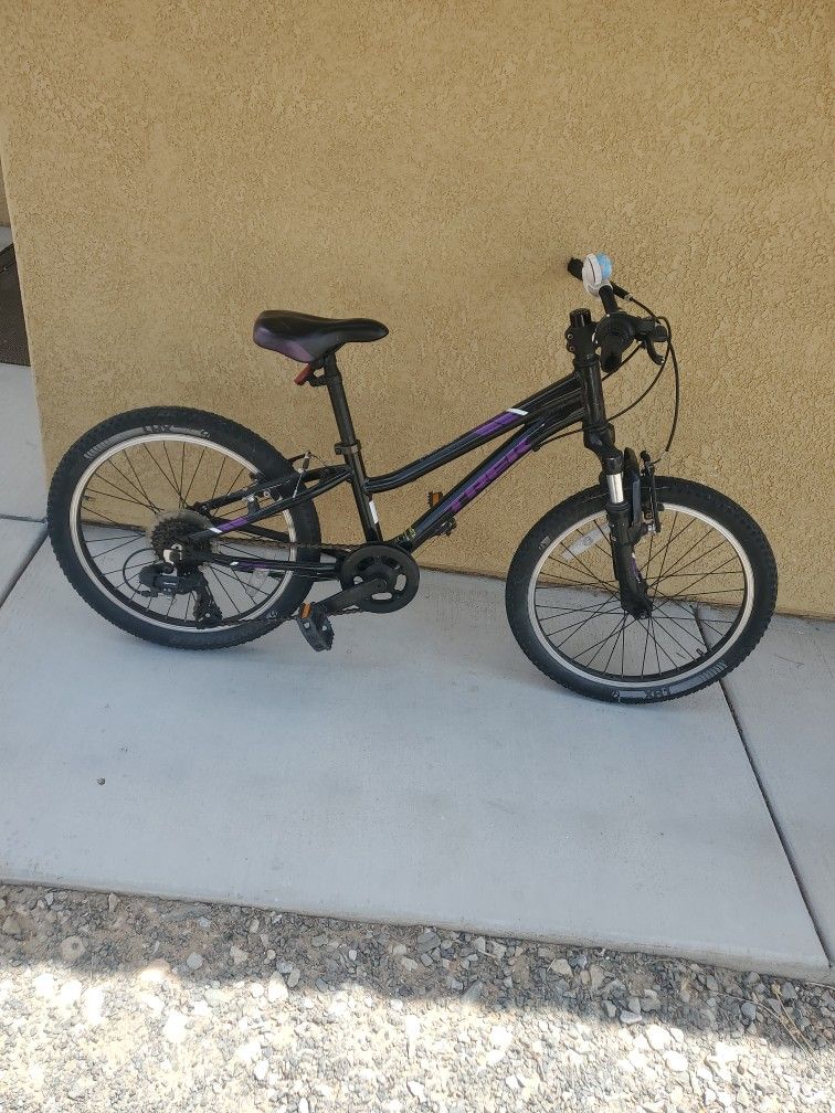 Trek Precaliber 16" Kids Mountain Bike