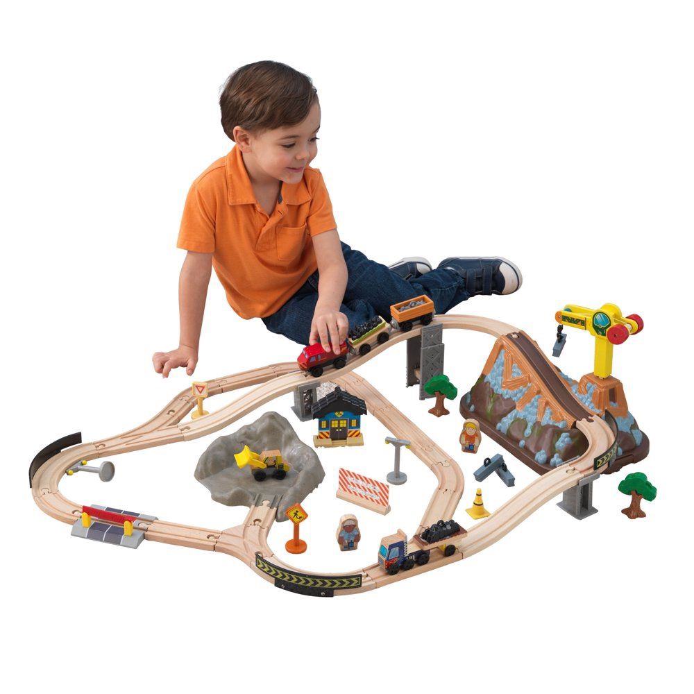 KidKraft Bucket Top Construction Wooden Train Set with Bulldozer, Crane, Tracks and 61 Pieces
Multicolor - 61 Pieces