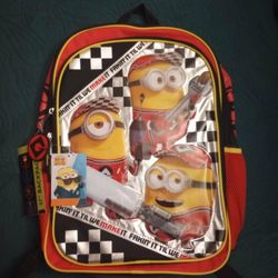 MINIONS BACKPACK 17 INCHES TALL