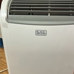 Air Conditioner, Portable Black & Decker❄️⛄️❄️