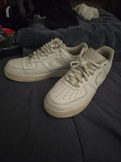 Af1 white size 8.5