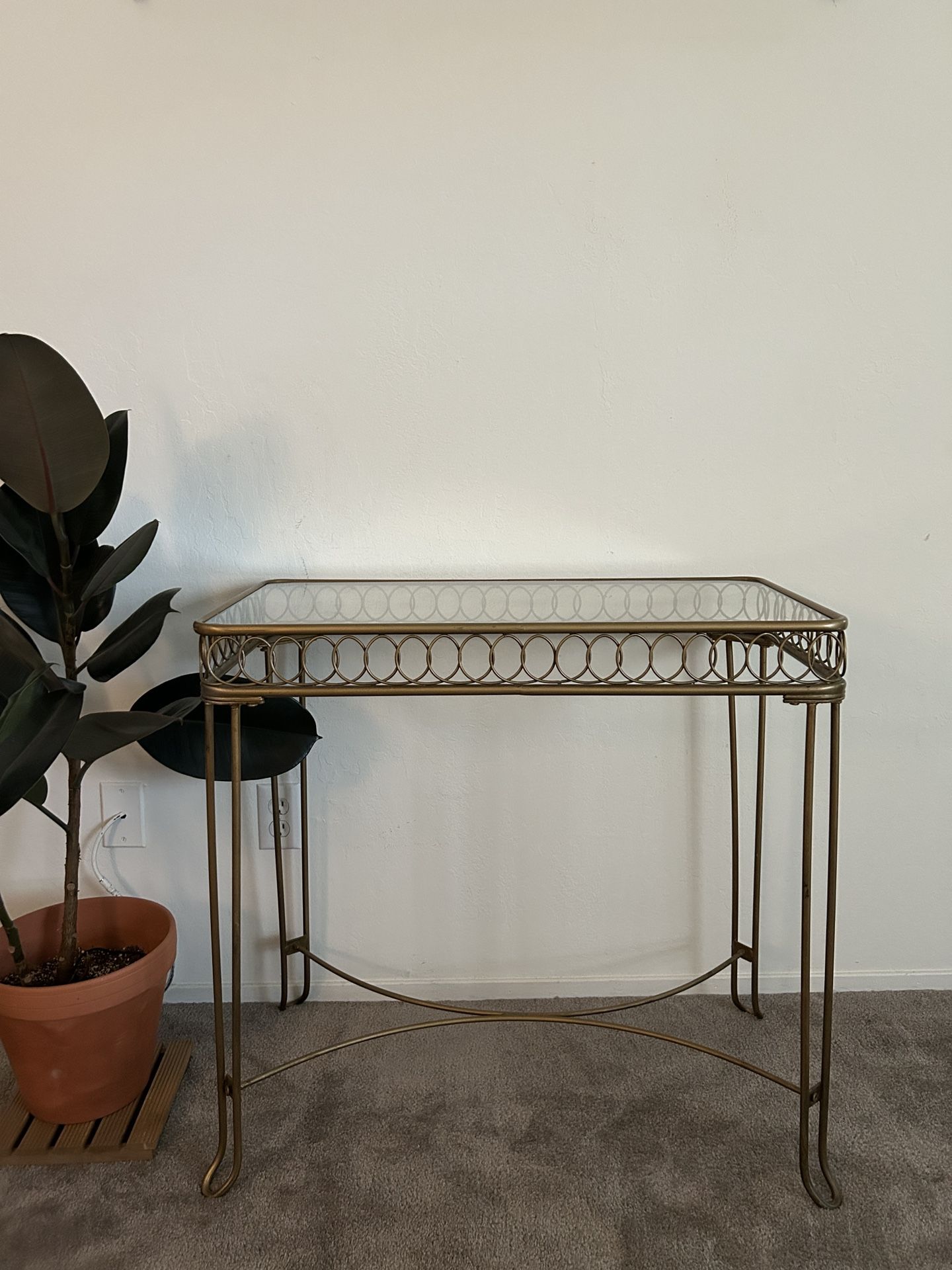 Metal Vanity Table With A Glass Top