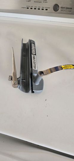 Roto split armored cut wires