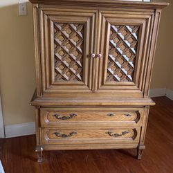 Dresser Draw 