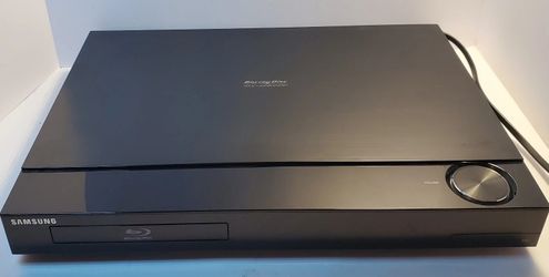 Samsung 1000W Blu-ray Home Theater 5.1-ch. HDMI USB Bluetooth. 5-Speakers, Subwoofer 