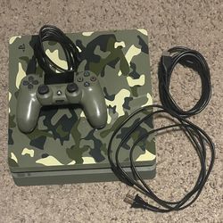 PS4 Limited Edition Call of Duty With 3 Games $325 