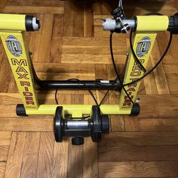 RAD Max Rider Bike Trainer