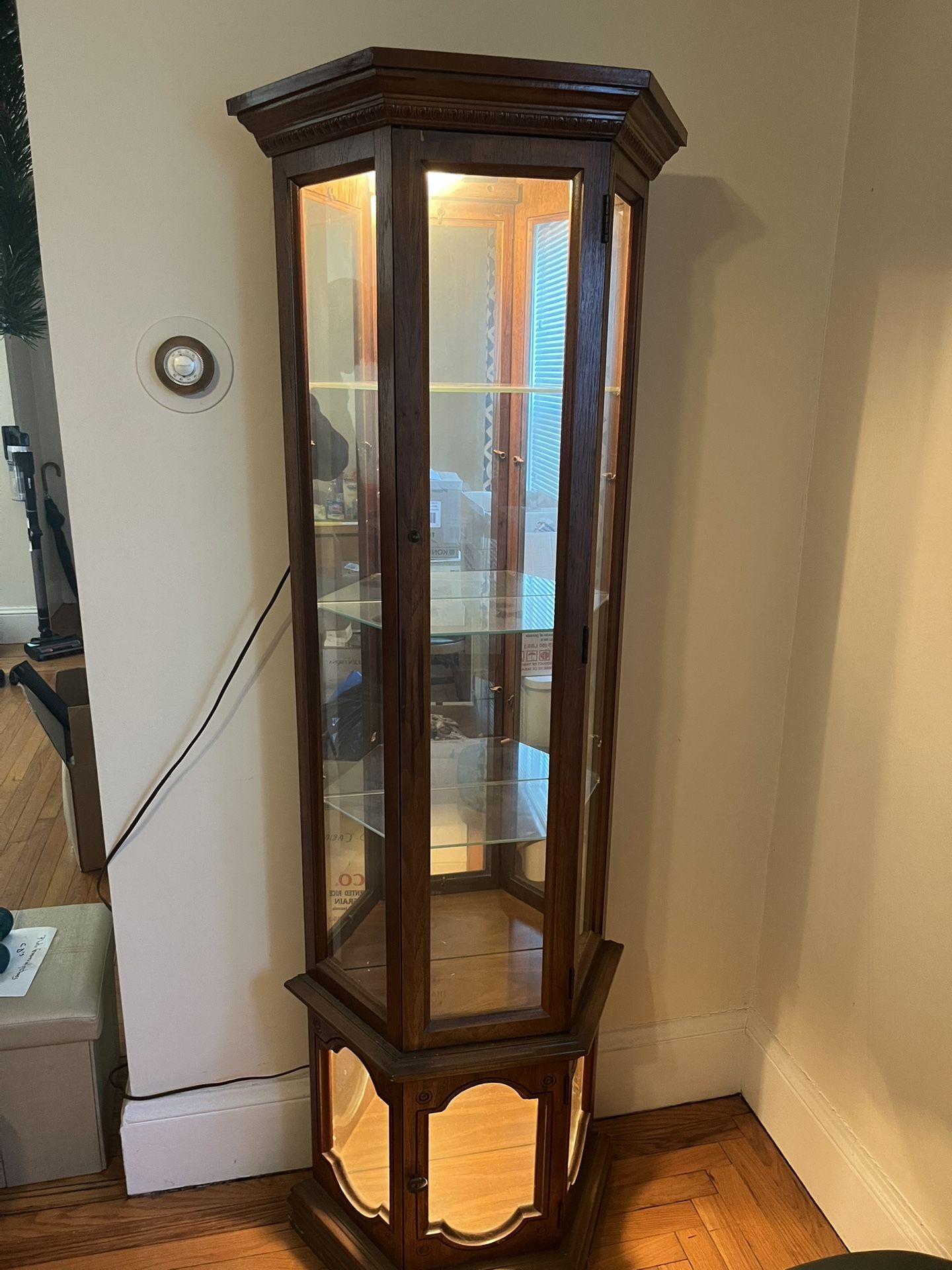 Light Up Antique Display Hutch