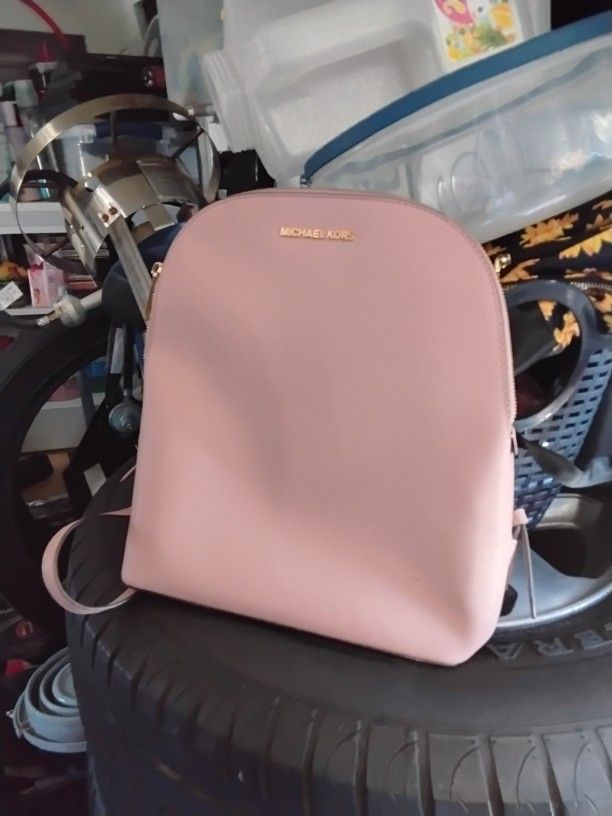 MICHAEL KORE BAG.