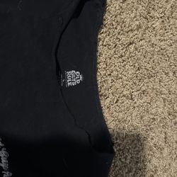 Off the shoulder T-shirt