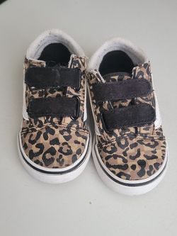 Baby Van's Size 5.5