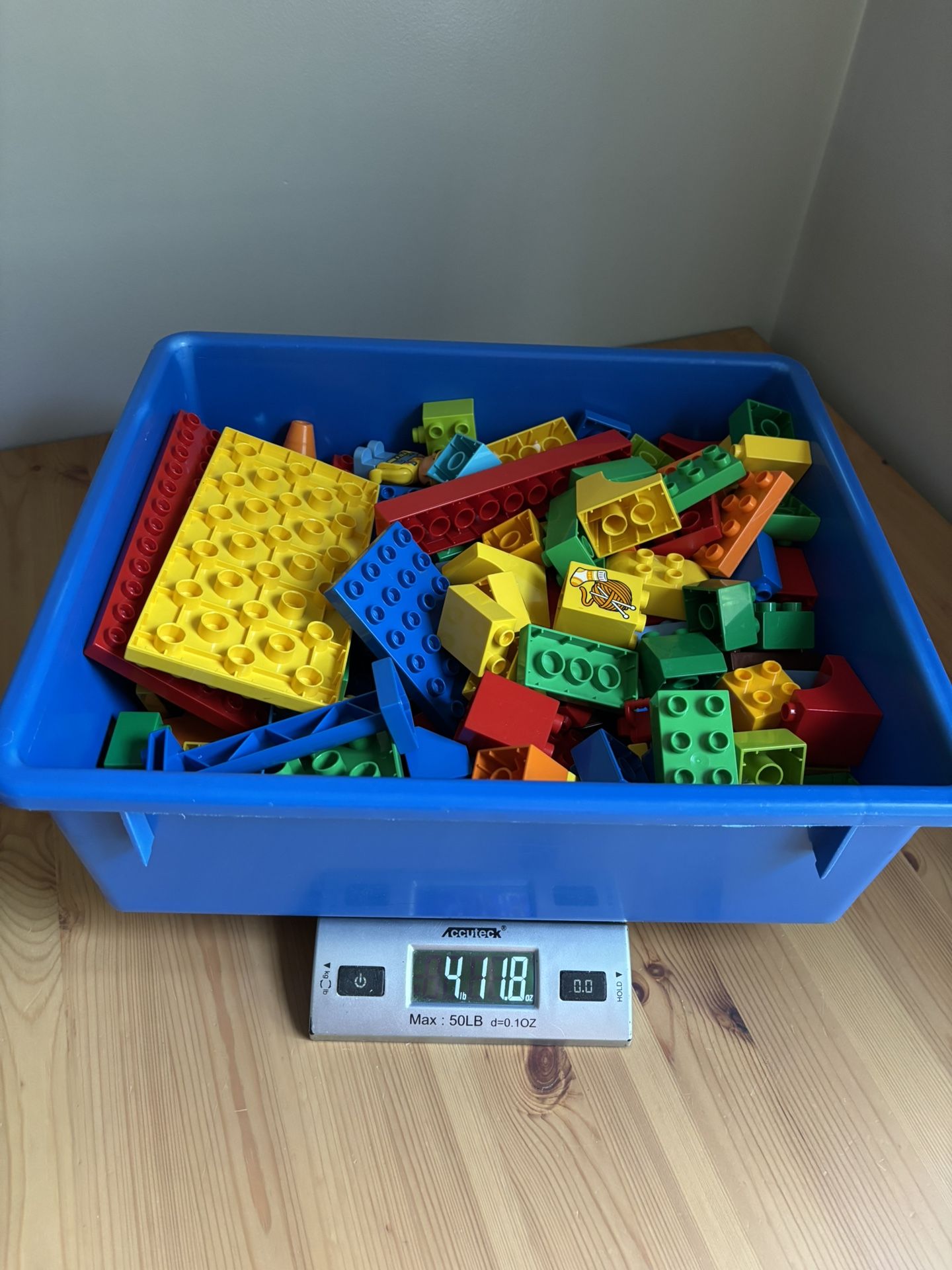 Lego Duplo Large Lot Figures Bricks Nice Variety & Clean