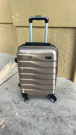 KJL Spinner hard suitcase