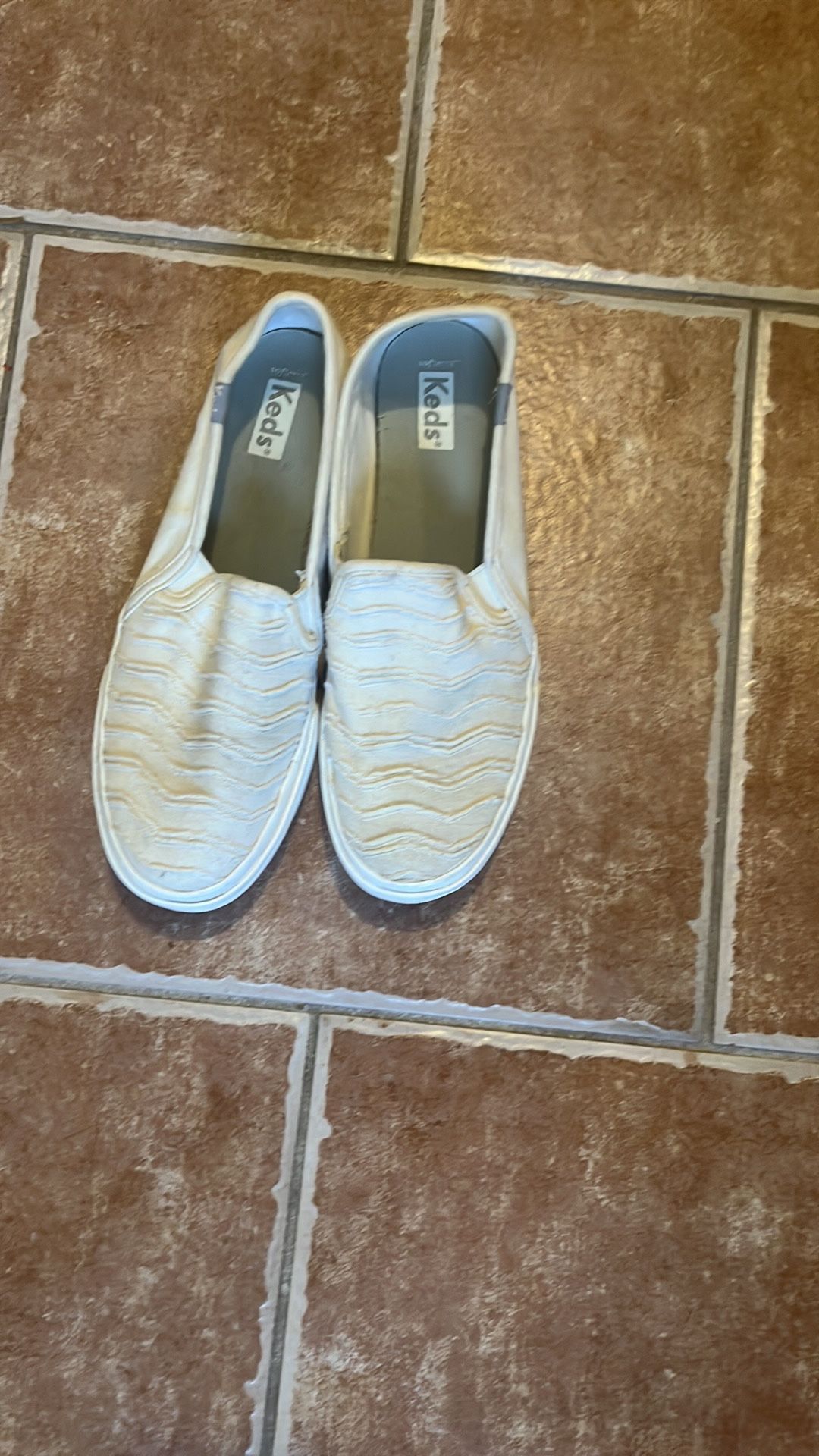 Keds Whites Sneakers Slip Ons