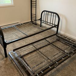 Trundle Day Bed (black metal)