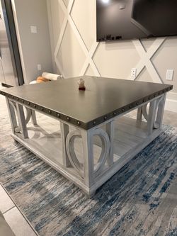 Baer’s Furniture Litchfield Coffee & End Tables