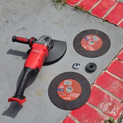 Milwaukee M18 FUEL 7/9  Large Angle Grinder (Tool Only)