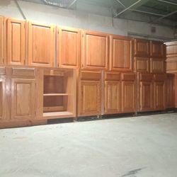 Solid Oak Cabinets