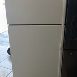 Refrigerator Everything Good $300.00 Up