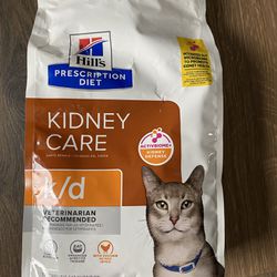 Hill’s Prescription Diet kidney care dry cat food 