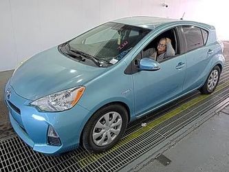 2013 Toyota Prius c