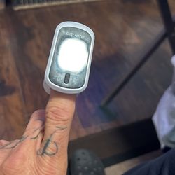 Fingertip Pulse Oxymeter