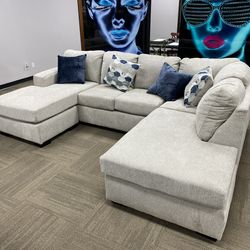 Living room sectional