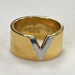 LOUIS VUITTON Paris Signature V Silver / Gold Stainless Steel Ring