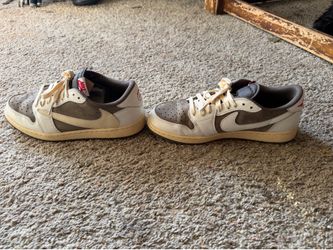 Nike Air Jordan 1 Low x Travis Scott Reverse Mocha- men’s size 9- can’t verify Authenticity- men’s 9