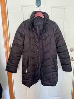 Kenneth Cole Women's Black Puffer Coat — Like New, No Hood
