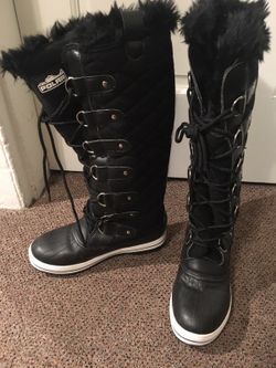 Boots probably size 7-9