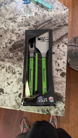 Seahawks BBQ  set