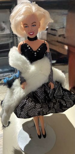 Marilyn Monroe Barbie