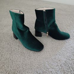 Women's Chartreuse Boots Size US 9.5, 40 EU, NEW