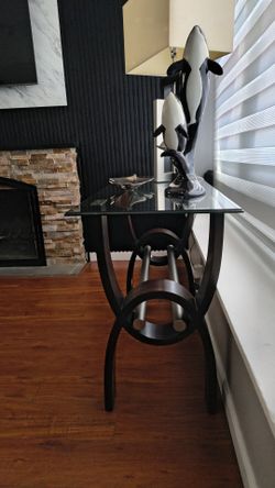 Console table
