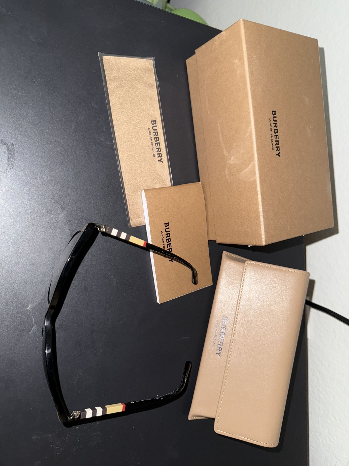 Burberry Sunglasses