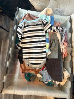85 pcs of baby boy clothes, normal wear GUC , mostly 0 to 12 months, as is lot